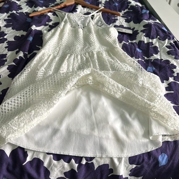 Junior Trixxi white lace above the knee dress - Picture 3 of 7
